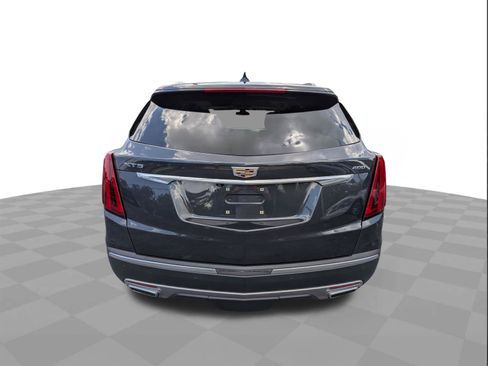 Certified 2022 Cadillac XT5 Premium Luxury FWD image 5