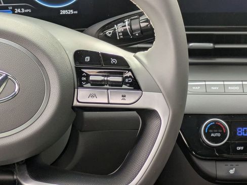 Certified 2023 Hyundai Elantra SEL w/ Convenience Package image 14