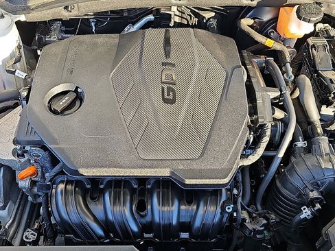 Used 2023 Kia Sportage EX image 29