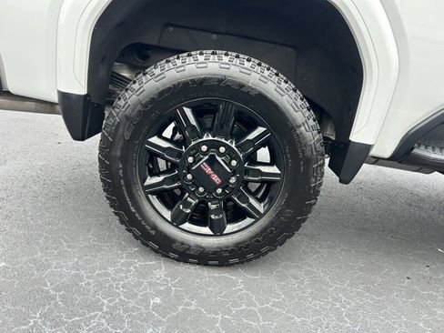 Certified 2025 GMC Sierra 2500 AT4 w/ AT4 Premium Plus Package image 7