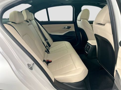 Used 2024 BMW 330i Sedan RWD image 21