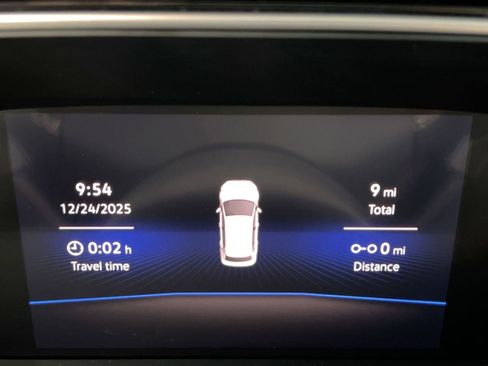 New 2026 Volkswagen Taos SE image 23