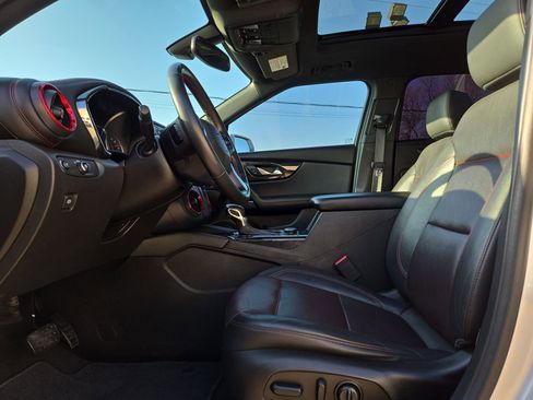 Used 2020 Chevrolet Blazer RS image 16