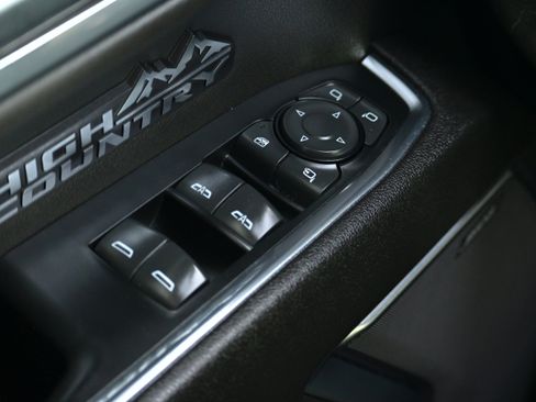 Used 2023 Chevrolet Silverado 1500 High Country w/ Technology Package image 23