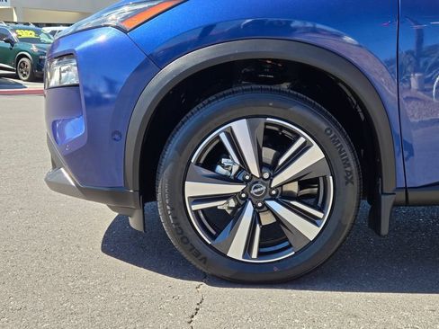 Certified 2023 Nissan Rogue SL w/ SL Premium Package FWD image 9
