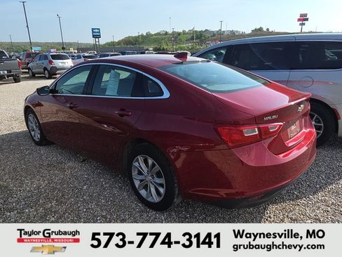 Used 2025 Chevrolet Malibu LT FWD image 4