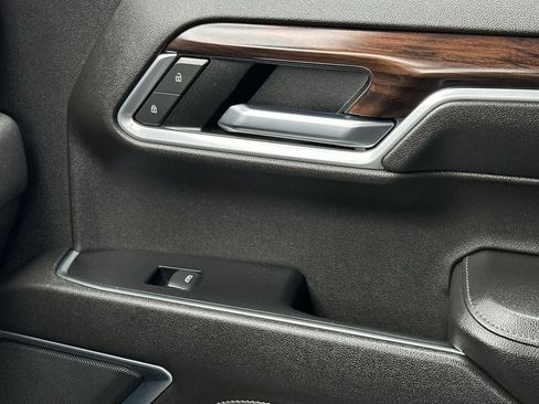 Used 2022 GMC Sierra 1500 SLT image 20