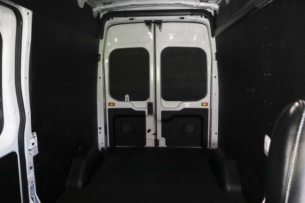 Used 2025 Ford Transit 250 148 High Roof w/ Load Area Protection Package RWD image 22