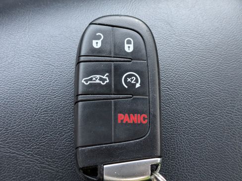 Used 2023 Dodge Charger Scat Pack w/ Harman/Kardon Audio Group image 19