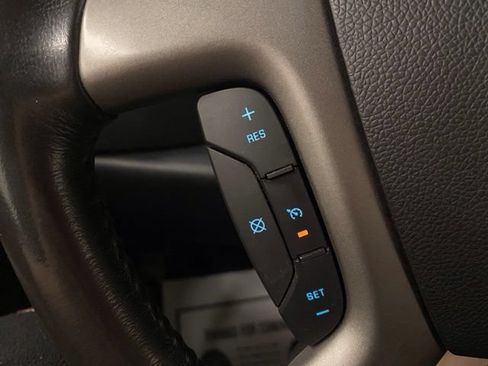 Used 2011 Chevrolet Silverado 1500 LT w/ All-Star Edition AWD/4WD image 32