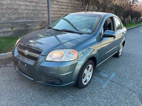 Used 2010 Chevrolet Aveo LT w/ Power and Convenience Package image 1