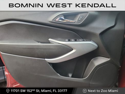 Used 2024 Chevrolet Trax LS w/ LS Convenience Package image 25