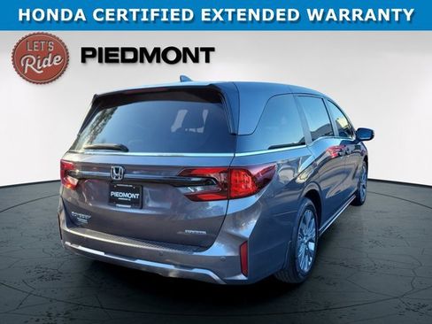 Used 2025 Honda Odyssey Touring image 7