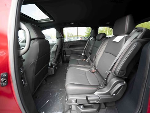 New 2026 Honda Odyssey Sport-L image 23