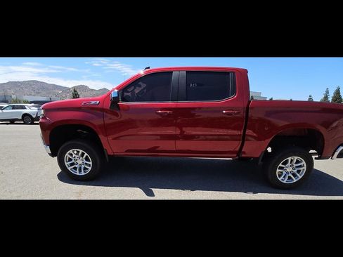 Used 2019 Chevrolet Silverado 1500 LT w/ All-Star Edition AWD/4WD image 6
