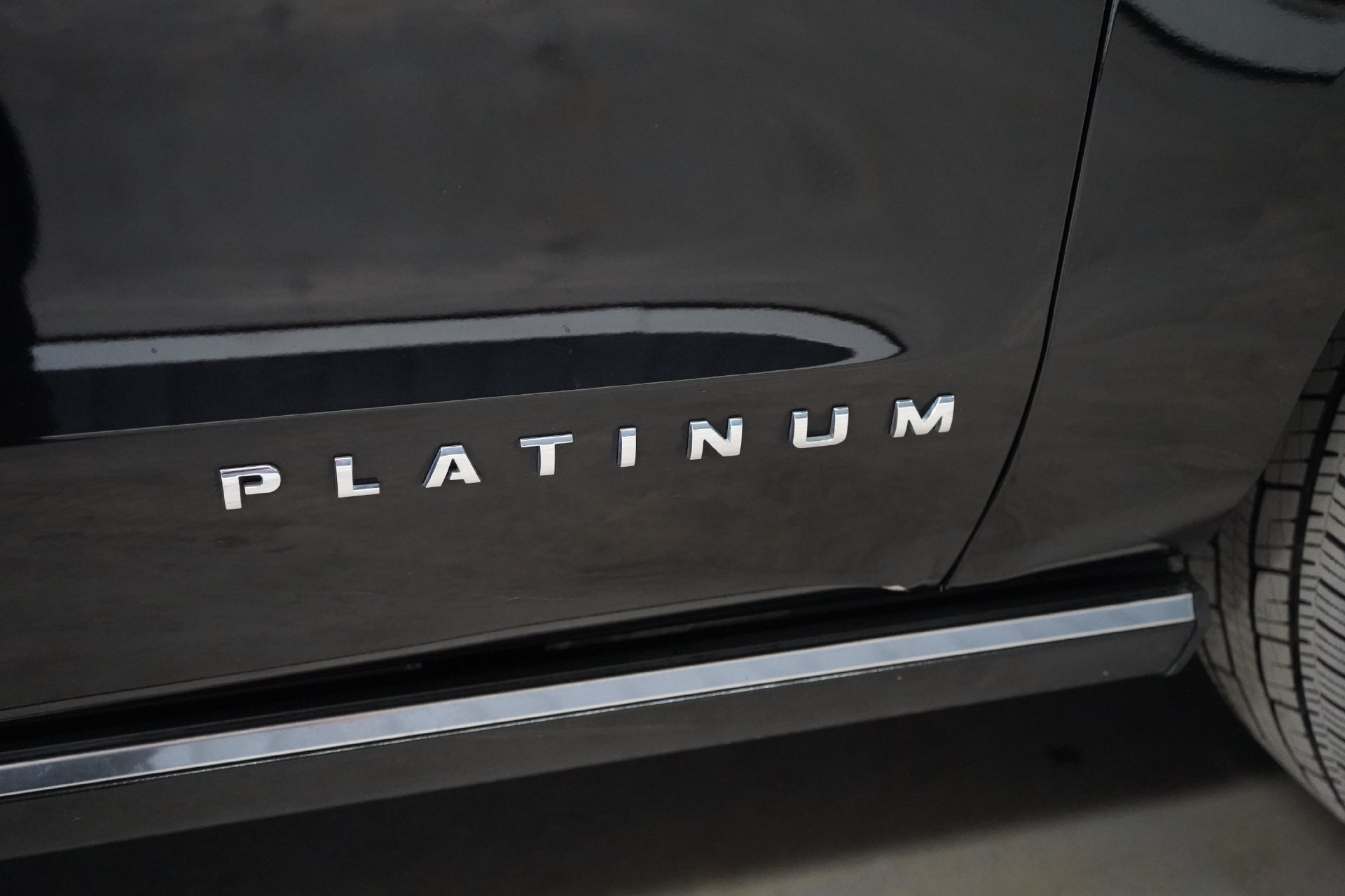 Used 2024 Ford Expedition Max Platinum AWD/4WD image 63