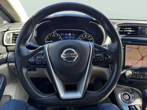 Used 2022 Nissan Maxima Platinum w/ Sport Mat Group image 28