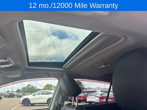 Used 2019 Subaru Crosstrek 2.0i Limited w/ Moonroof Package w/Navigation AWD/4WD image 16