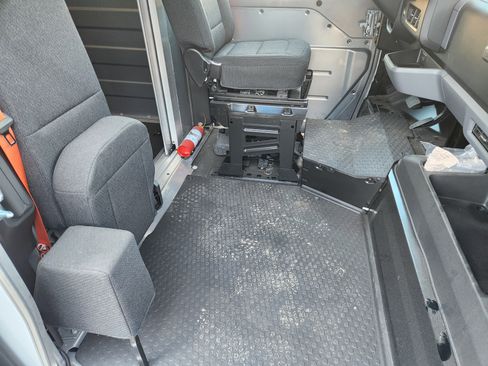 New 2025 Chevrolet Brightdrop 400 image 19