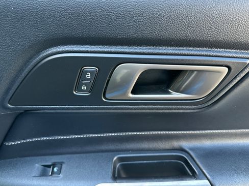 Used 2021 Ford Mustang Shelby GT500 w/ Technology Package image 20