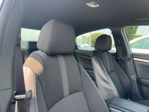 Used 2020 Honda Civic Sport image 14