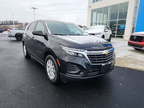 Used 2023 Chevrolet Equinox LS w/ LS Convenience Package image 8