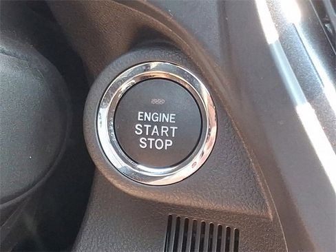 Certified 2025 Subaru Forester Premium image 24