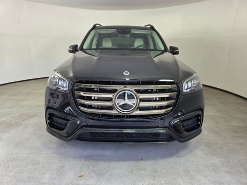 New 2026 Mercedes-Benz GLS 450 4MATIC image 2