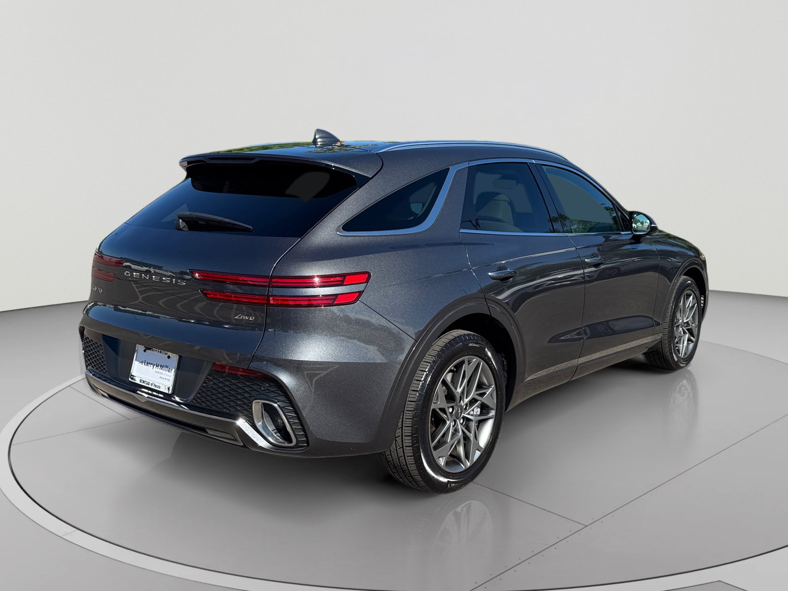 Used 2023 Genesis GV70 2.5T w/ Select Package AWD/4WD image 5