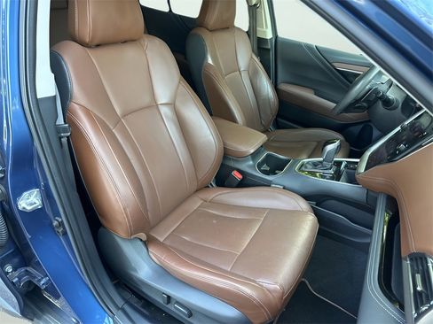 Used 2022 Subaru Outback Touring XT image 15