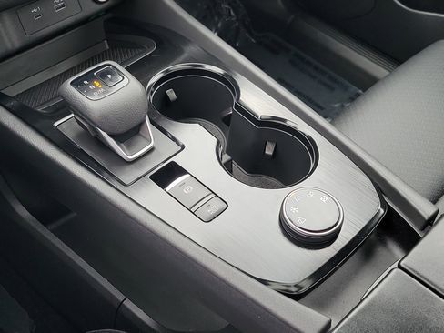 Used 2023 Nissan Rogue SV w/ SV Premium B Package image 30