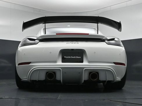 Certified 2024 Porsche 718 Cayman GT4 RS RWD image 23