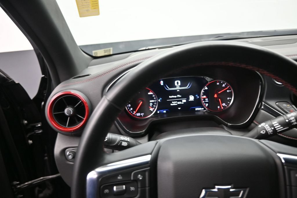 Used 2023 Chevrolet Blazer RS FWD image 12