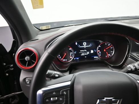 Used 2023 Chevrolet Blazer RS FWD image 12