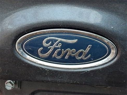 Used 2015 Ford Focus Titanium w/ Titanium Cold Weather Package image 9