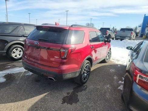 Used 2017 Ford Explorer Sport w/ Equipment Group 401A image 4