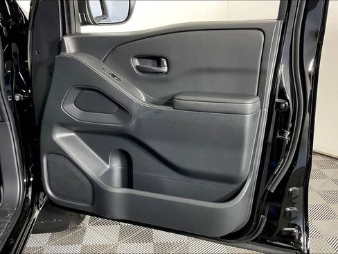 New 2026 Nissan Frontier SV w/ Tow Package image 20