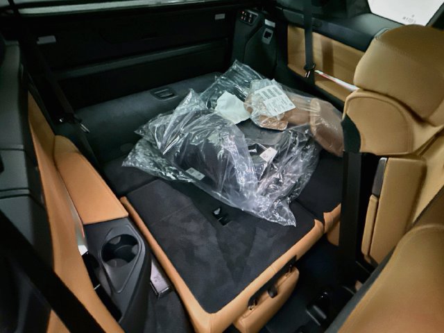 New 2027 BMW X7 xDrive40i w/ M Sport Package AWD/4WD image 28
