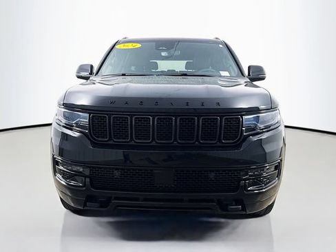 Used 2024 Jeep Wagoneer Series II AWD/4WD image 2