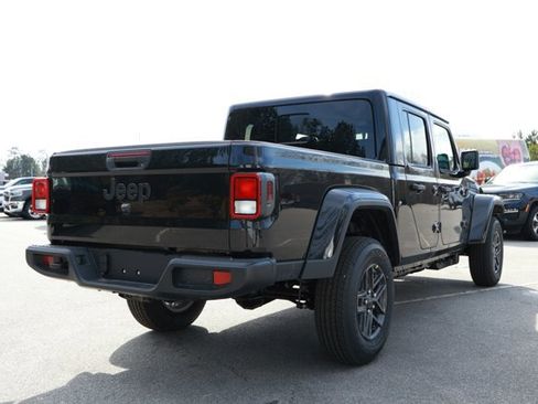 New 2026 Jeep Gladiator Sport image 6