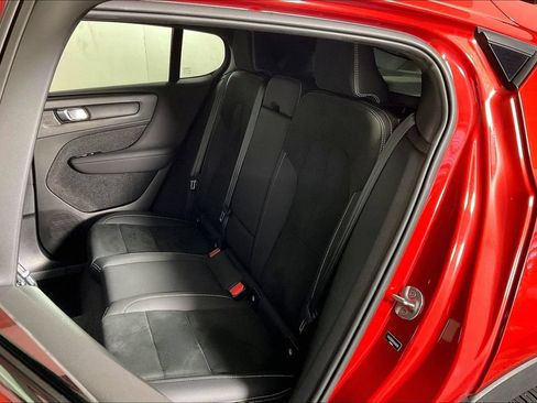 Used 2023 Volvo C40 P8 Recharge Ultimate AWD/4WD image 25