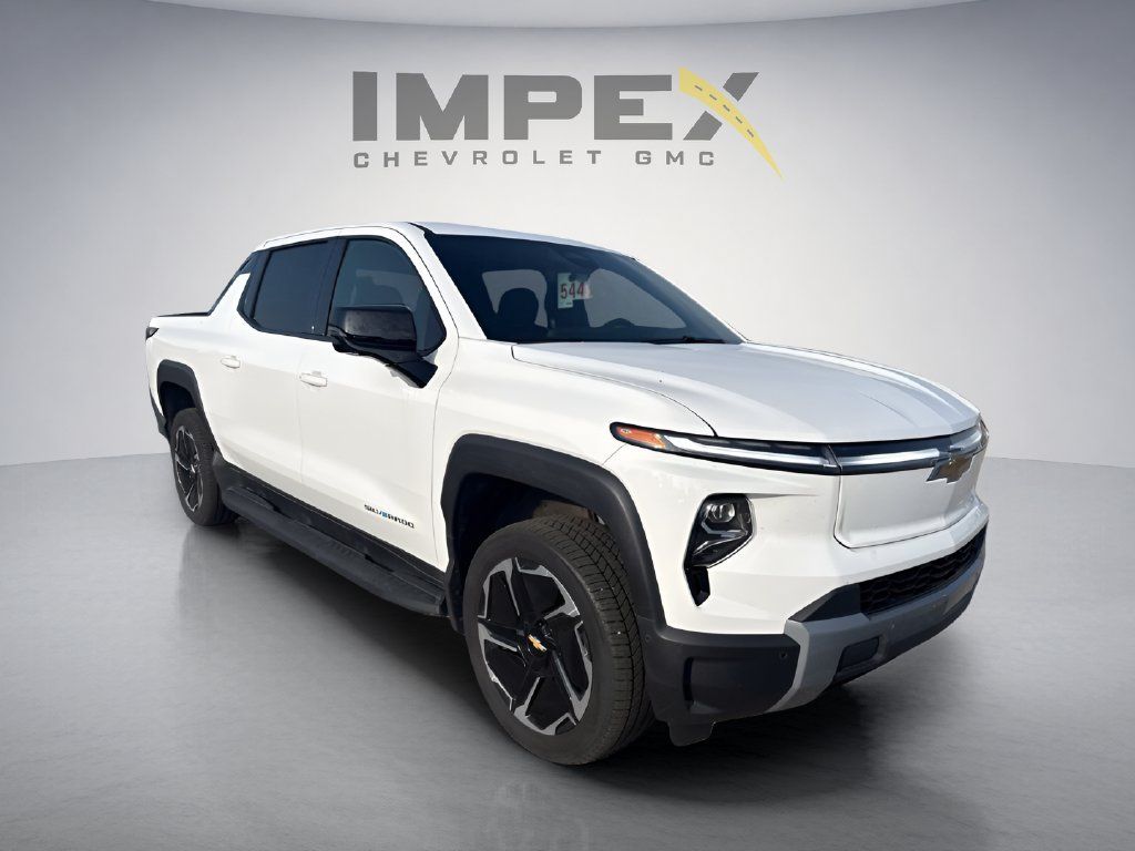 Used 2026 Chevrolet Silverado EV LT AWD/4WD image 7