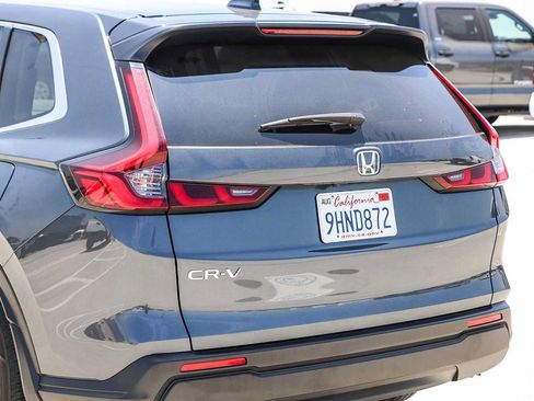 Used 2024 Honda CR-V EX image 10