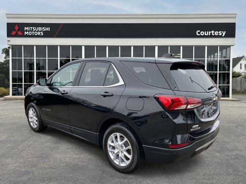 Used 2024 Chevrolet Equinox LT image 3