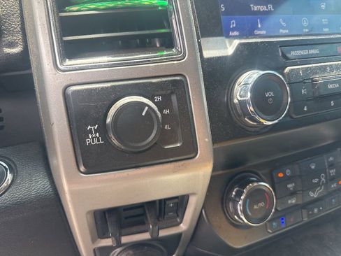 Used 2021 Ford F250 Lariat image 19