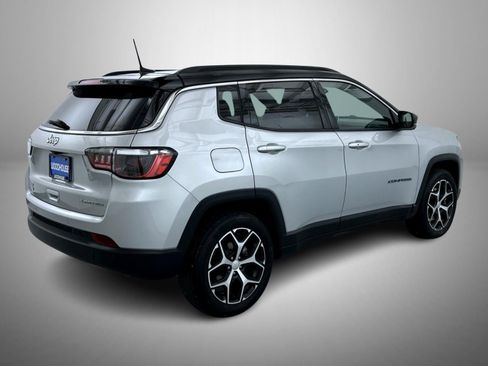 Certified 2024 Jeep Compass Limited image 5