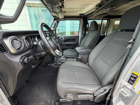 Used 2020 Jeep Wrangler Unlimited Sahara AWD/4WD image 11