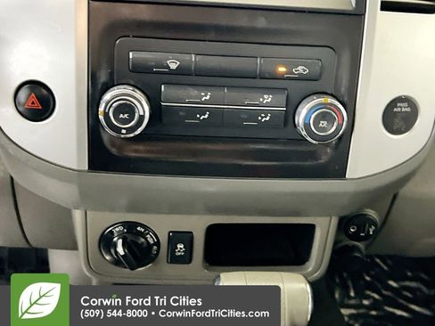 Used 2019 Nissan Frontier SV AWD/4WD image 9