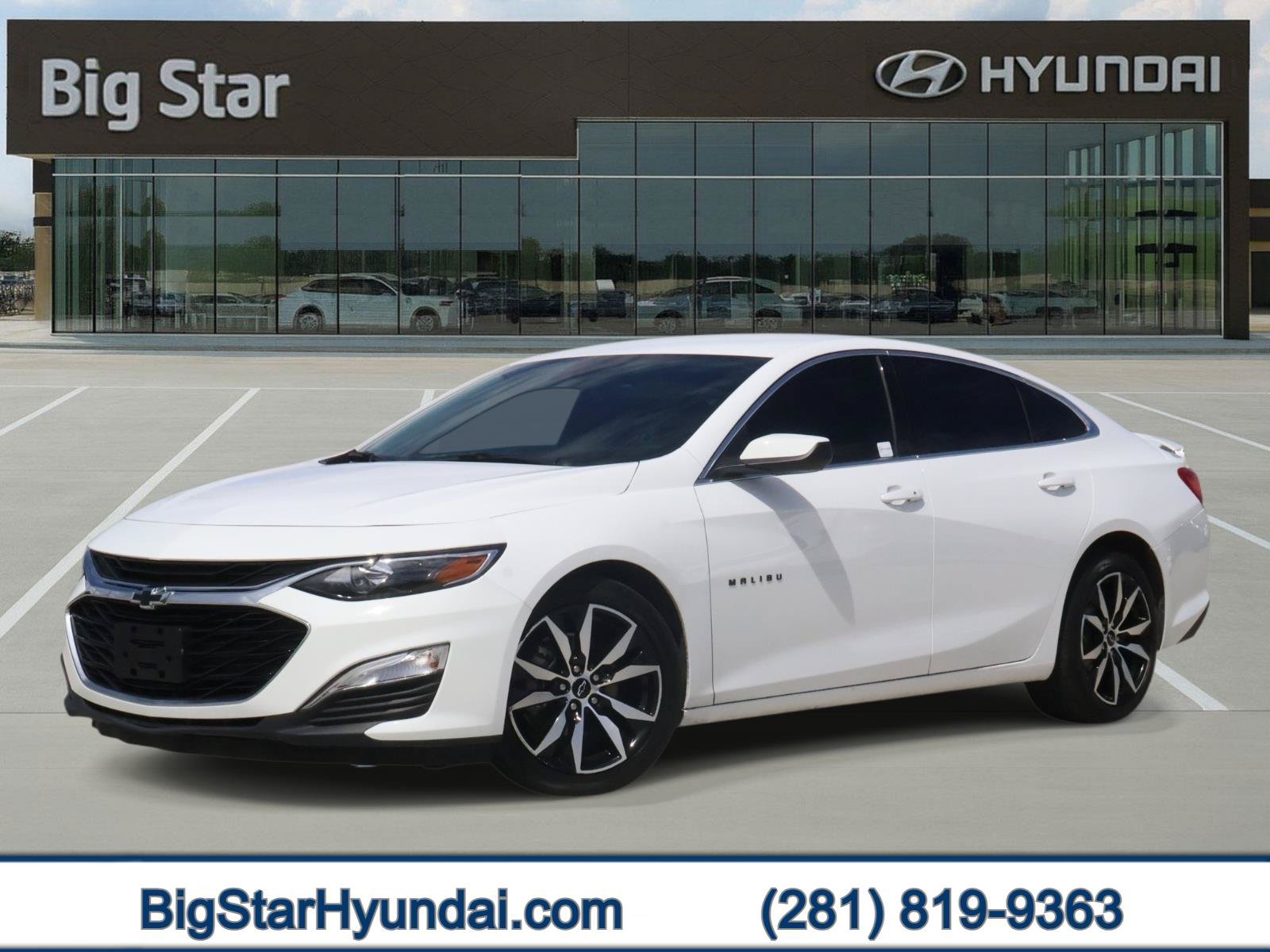 Used 2025 Chevrolet Malibu RS FWD image 1