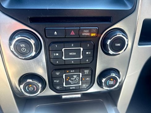 Used 2014 Ford F150 FX4 w/ Equipment Group 402A Luxury image 21